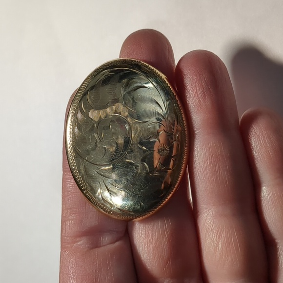 Vintage Burkhardt gold filled oval chased etched brooch floral - Picture 2 of 4